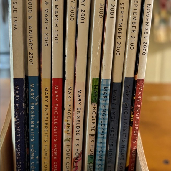 Mary Engelbreit Home Companion Magazine - Picture 16 of 16